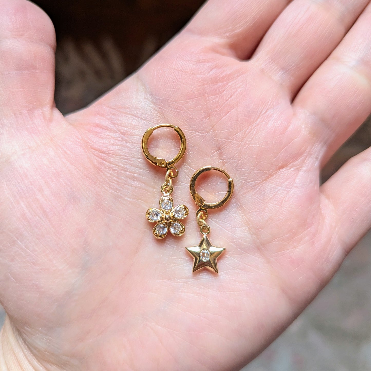 Glistening Glow Earrings